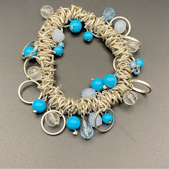 Stretchy Bracelet Silvertone Circles Rings Blue Beads 2 inch Unstretched - Picture 4 of 5